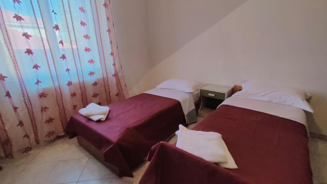 Angis Affittacamere بيرو المظهر الخارجي الصورة